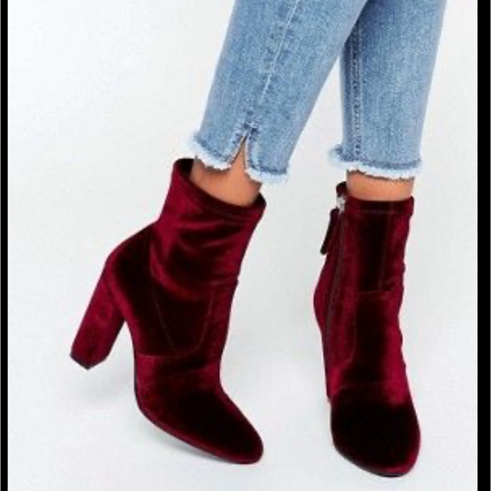 Madden Girl Editt velvet sock cranberry boots!
